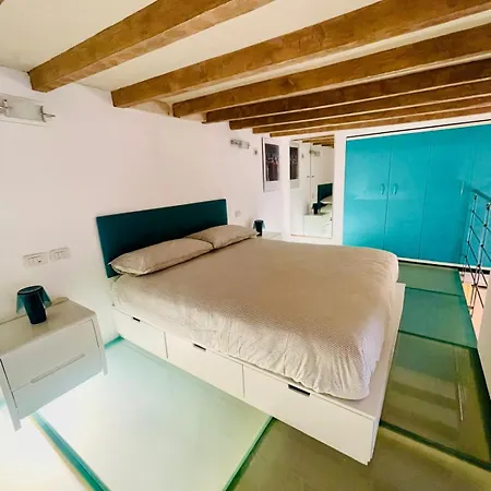 Isablue Loft Apartament *